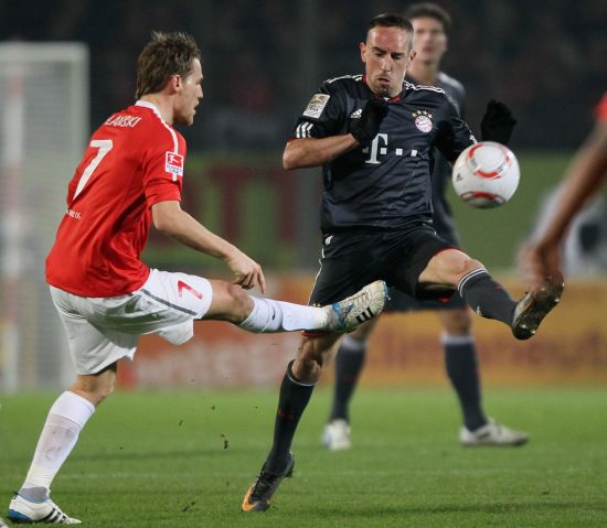 队实现逆袭 队实现逆袭